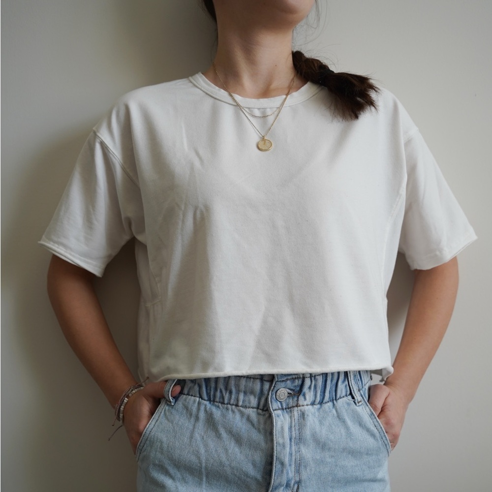 Women’s White Cropped T-Shirt – Size Small